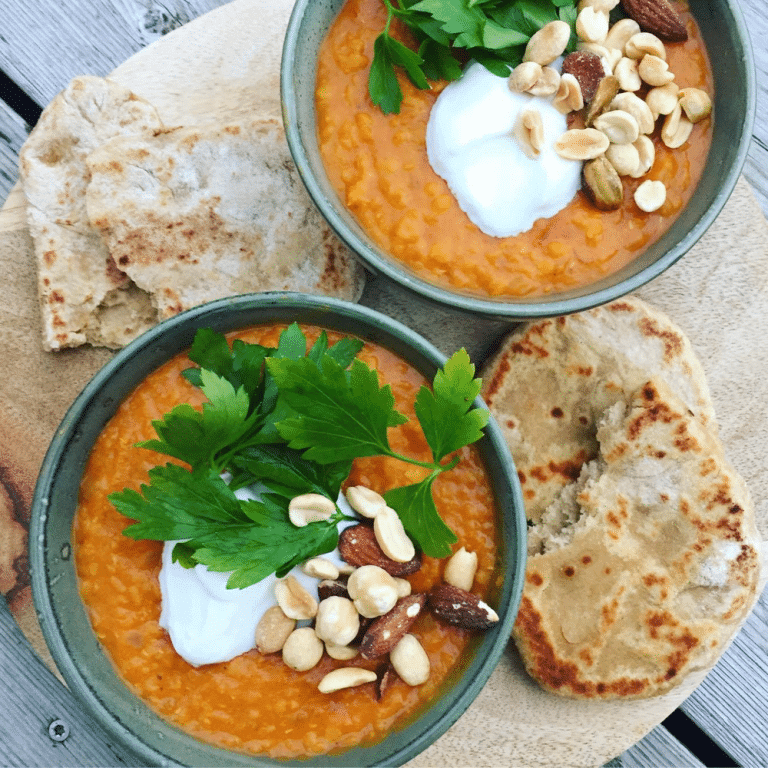 Best recipe for dahl, dal, daal, or dhal. The Indian vegetarian dinner that is full of flavor. Best vegan dinner for meat-lovers