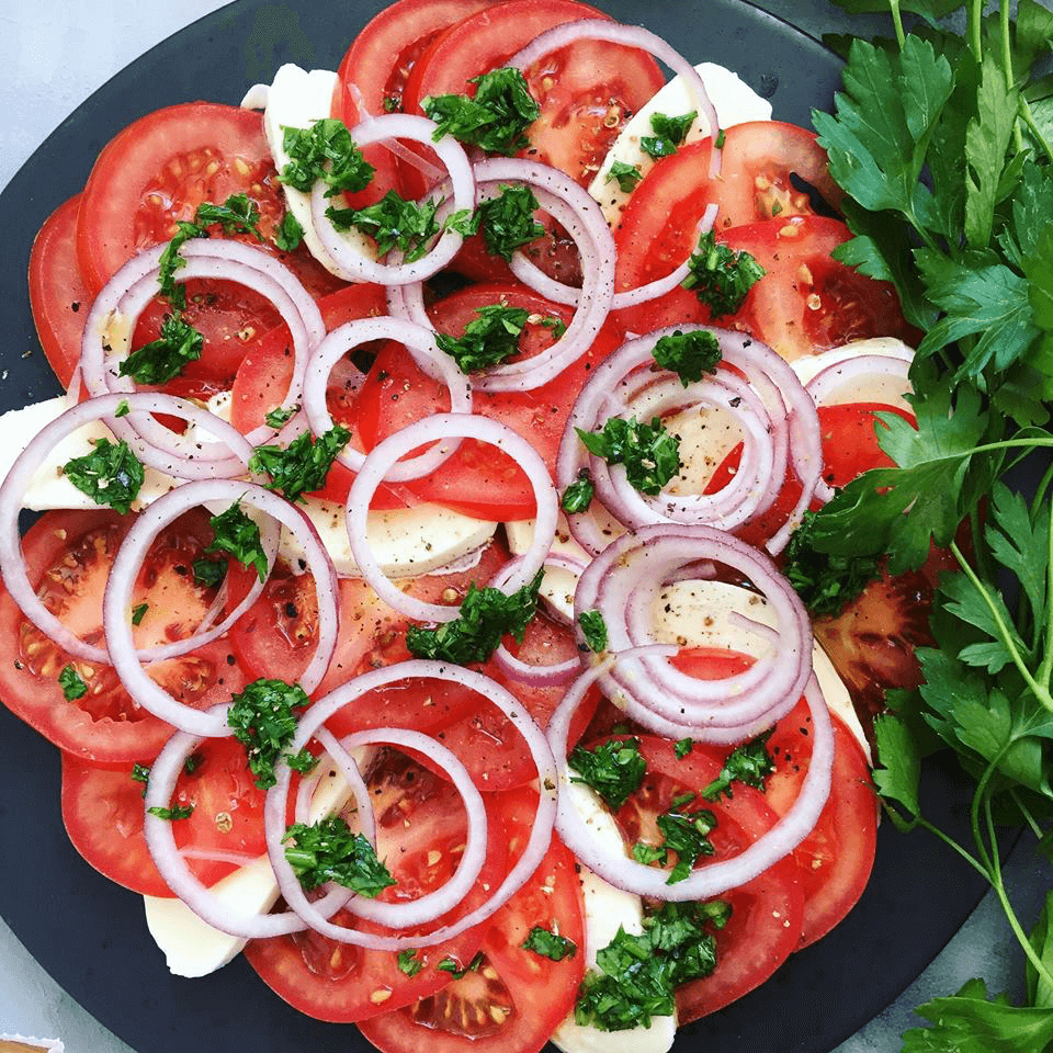 Tomato and Mozzarella Salad Recipe