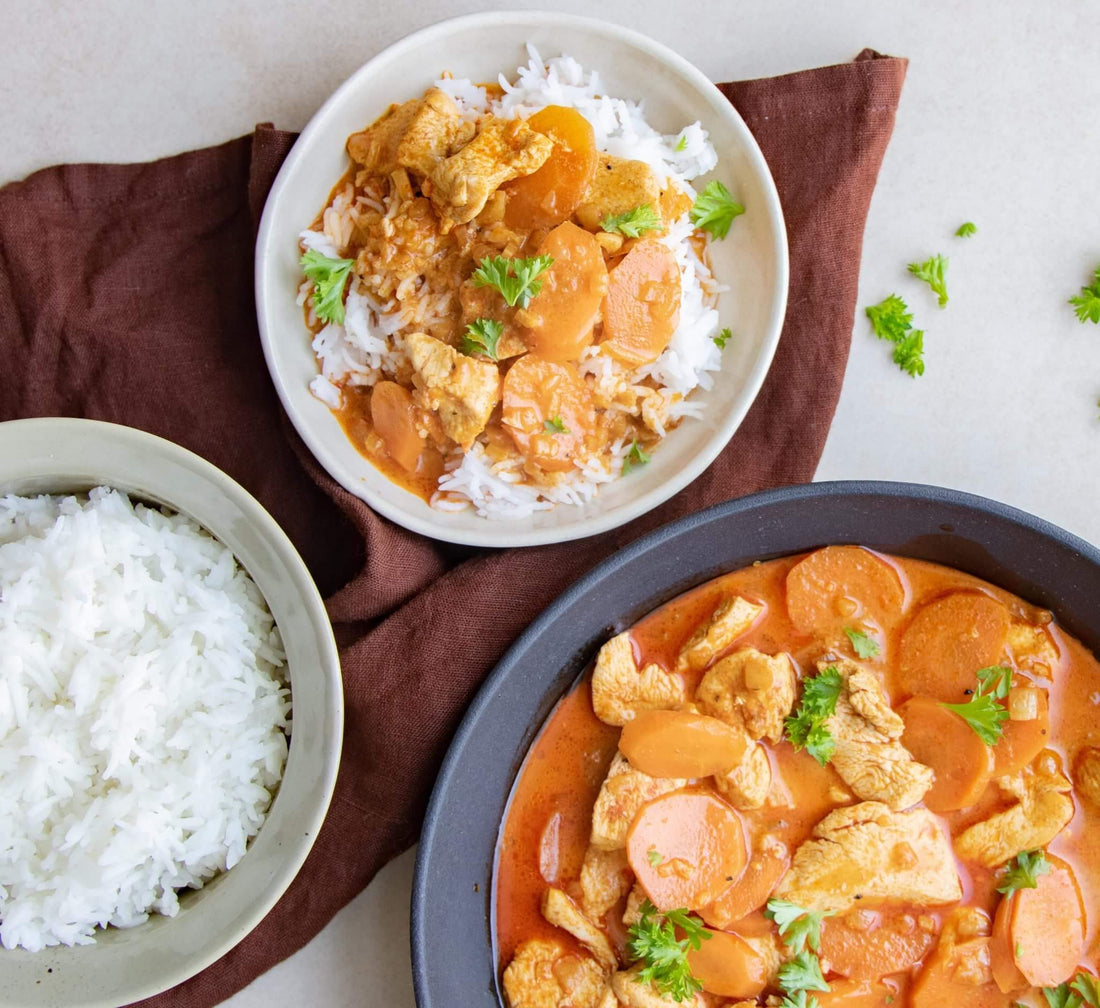 Chicken and Rice in Paprika Sauce Recipe